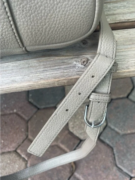 Tory Burch Pebbled Leather Tote in Light Gray - Picture 7 of 12